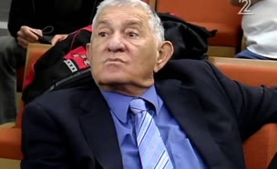 ראש העיר רמת גן לשעבר צבי בר הורשע בקבלת שוחד מקבלנים